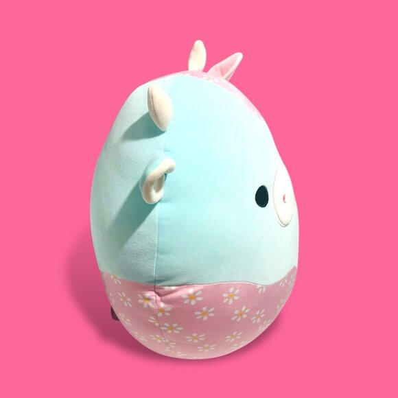 RARE Squishmallow Easter 2025 Yamaris the Cow with Daisy Print 16 inch Plush NWT - Picture 5 of 8